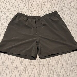 Chubbies XL 5.5” shorts